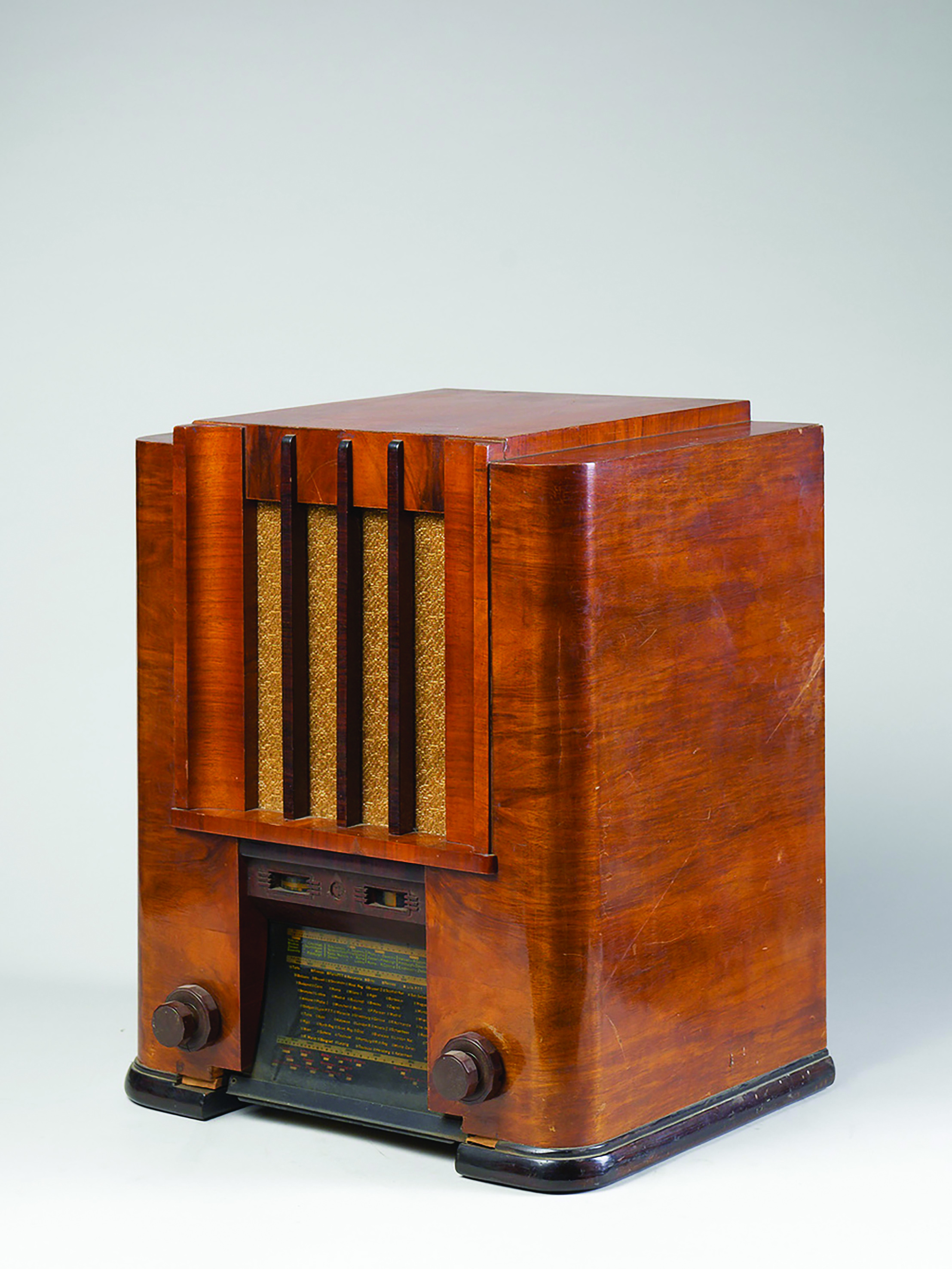 Radio from the Brand SIERA-RADIO S.A. de Bruxelles