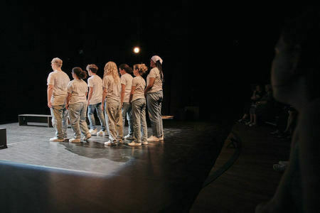 Theaterlabos (12−13)