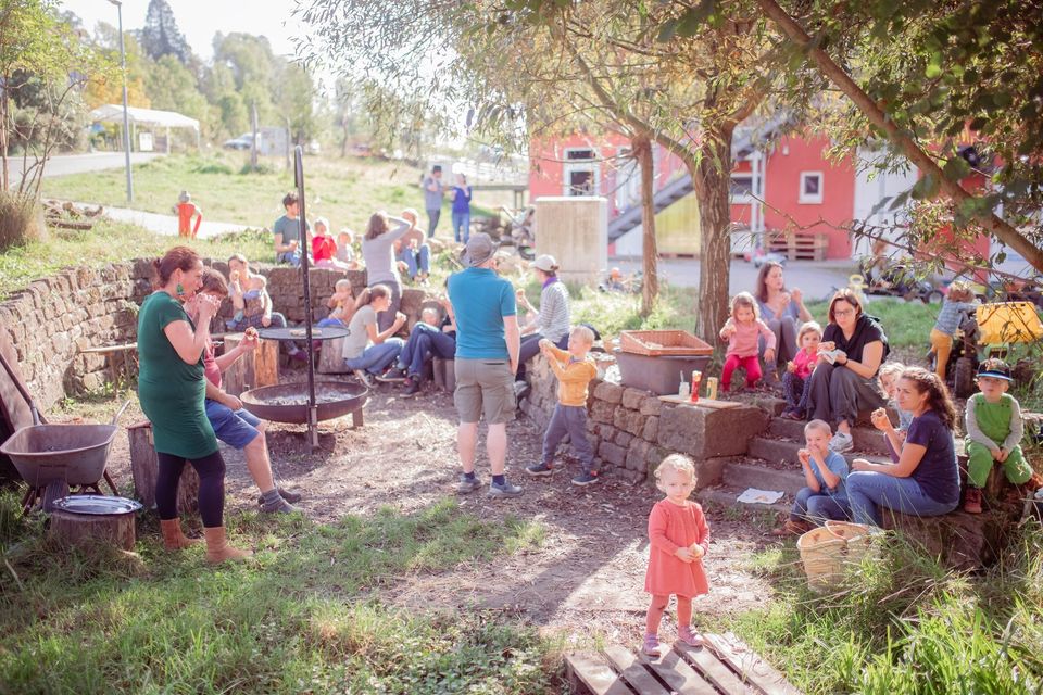 Soirée d'été à la ferme : visite, animaux  BBQ