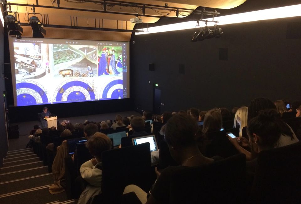 Quand l'Université s'installe au musée, par Catherine Bourdieu