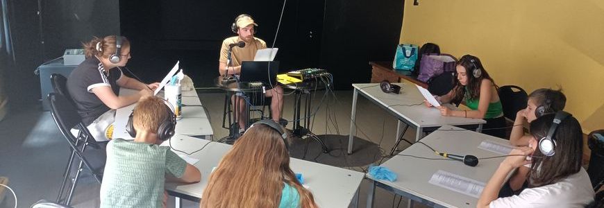 Create a radio show - Teen workshop