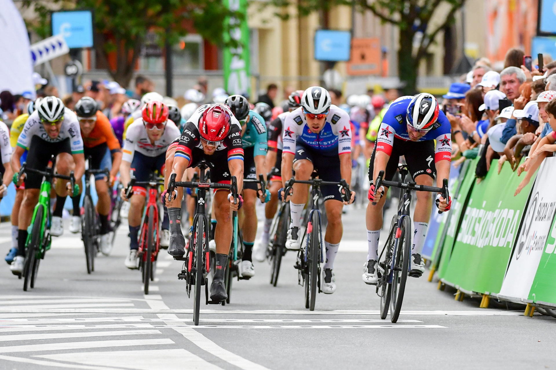 Arrivée étape škoda Tour luxembourg