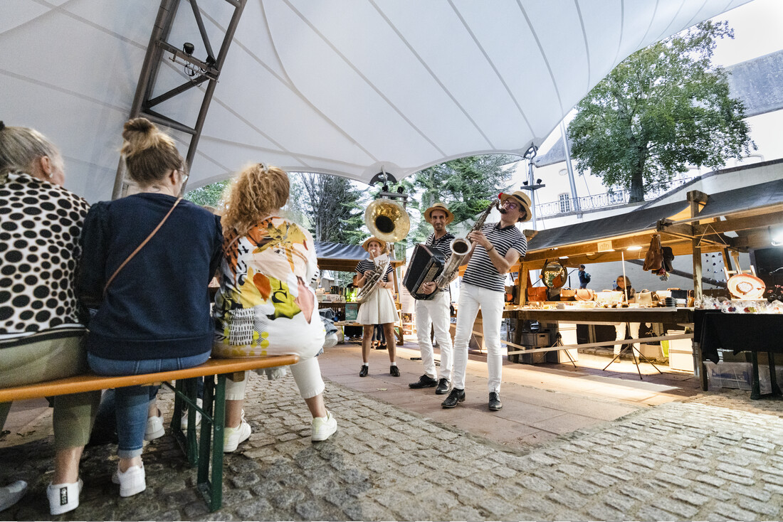 Marché et musique