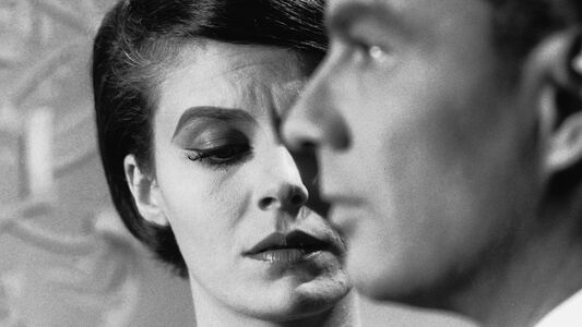 L'année dernière à Marienbad (Le surréalisme au cinéma)