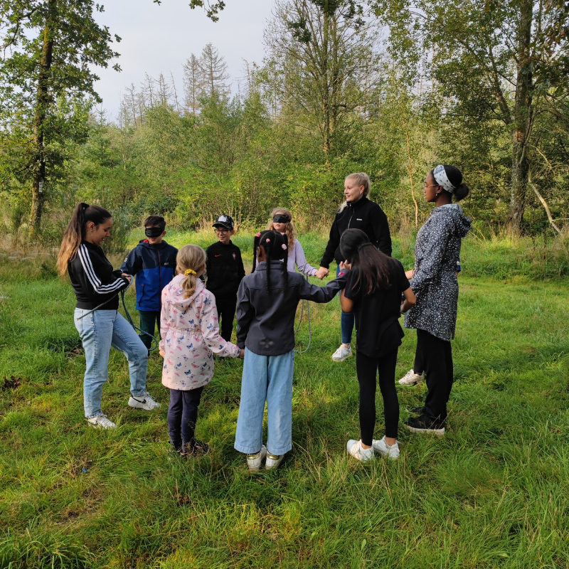 Vivre la nature en mouvement – jeux et activités en milieu forestier